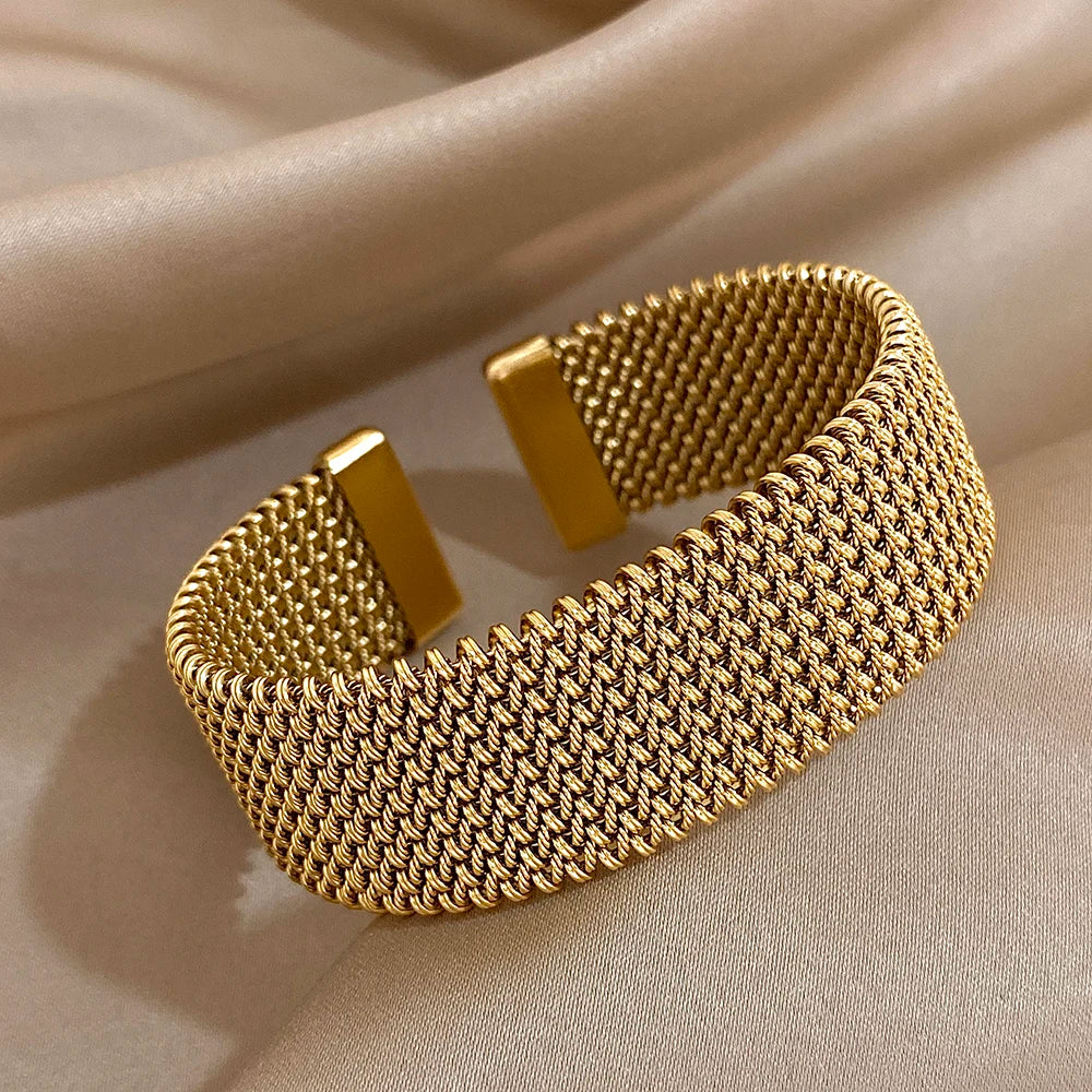 Chainmail-Inspired Cuff Bracelet - Redwood Main