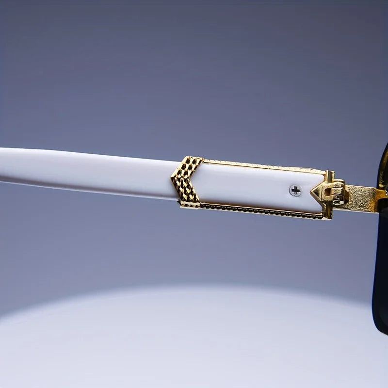 Velvéro Sunglasses - Redwood Main