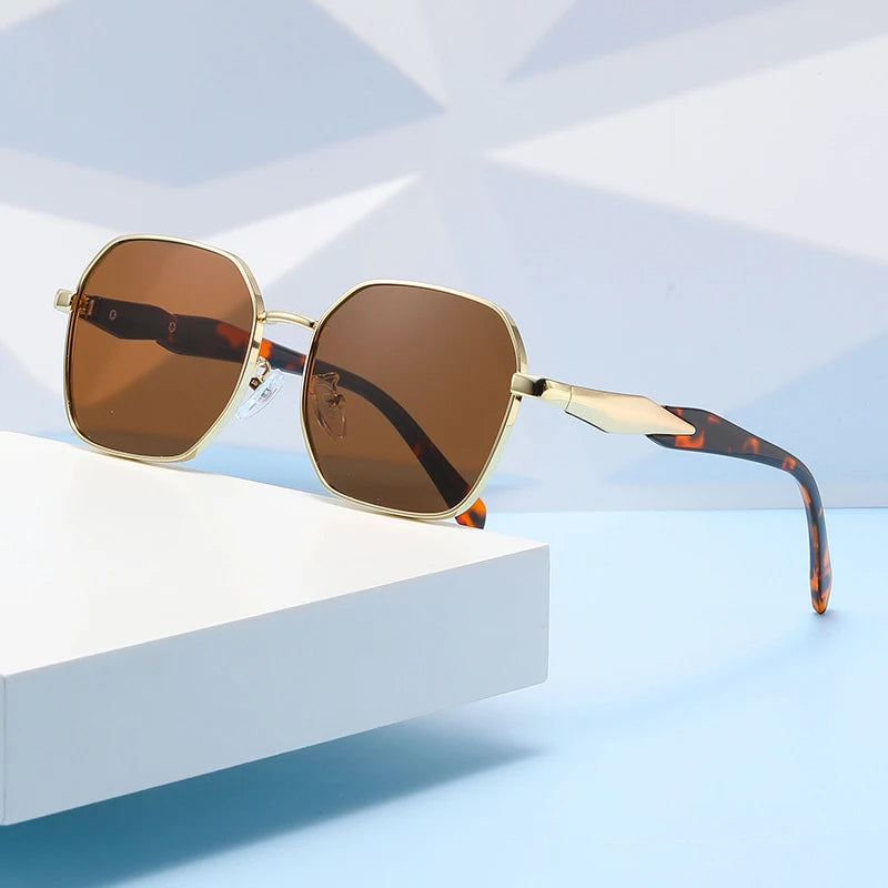 Velin Sunglasses - Redwood Main